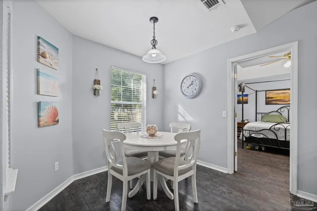 $370,000 | 1927 Sparrow Lane, Navarre, FL 32566