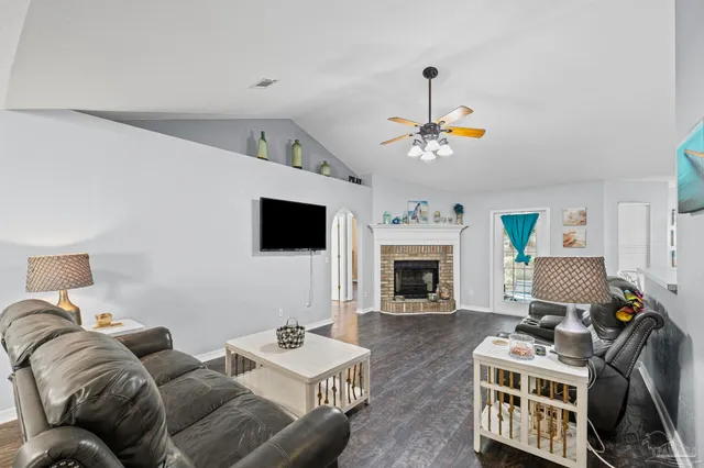 $370,000 | 1927 Sparrow Lane, Navarre, FL 32566