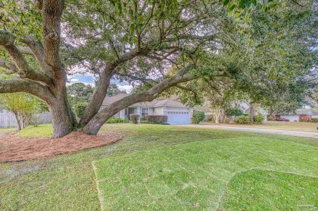 $370,000 | 1927 Sparrow Lane, Navarre, FL 32566