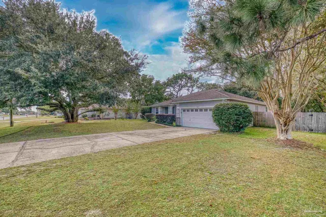 $370,000 | 1927 Sparrow Lane, Navarre, FL 32566