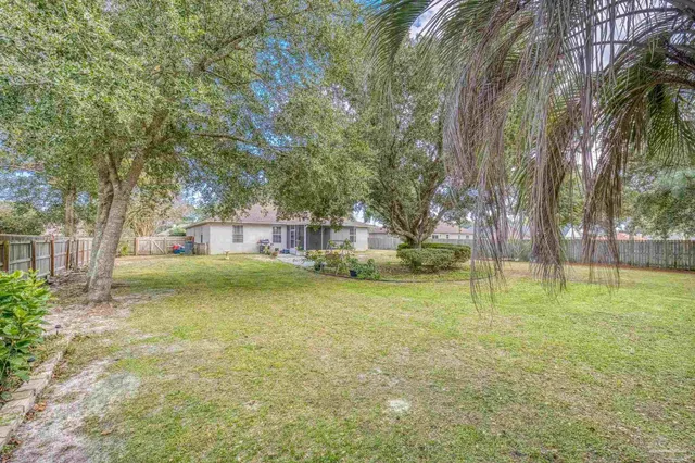 $370,000 | 1927 Sparrow Lane, Navarre, FL 32566