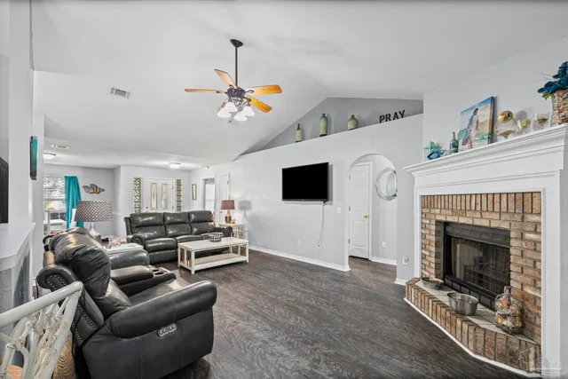 $370,000 | 1927 Sparrow Lane, Navarre, FL 32566