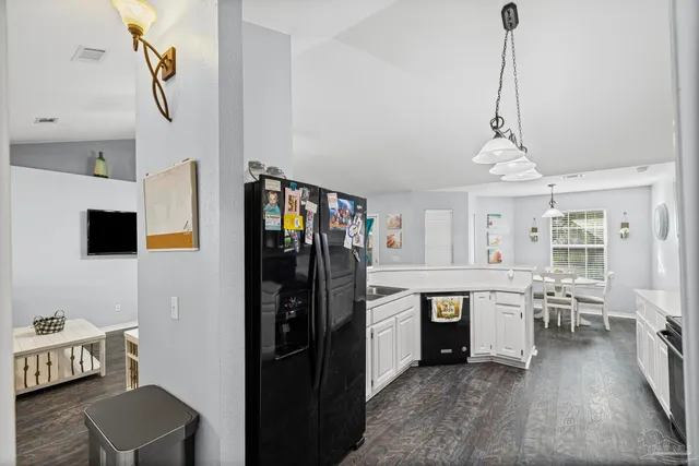 $370,000 | 1927 Sparrow Lane, Navarre, FL 32566