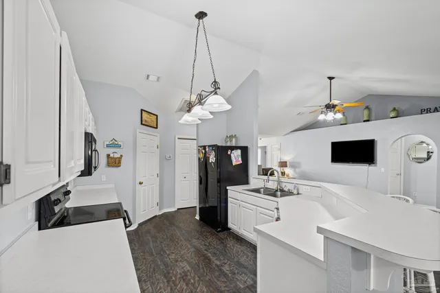 $370,000 | 1927 Sparrow Lane, Navarre, FL 32566