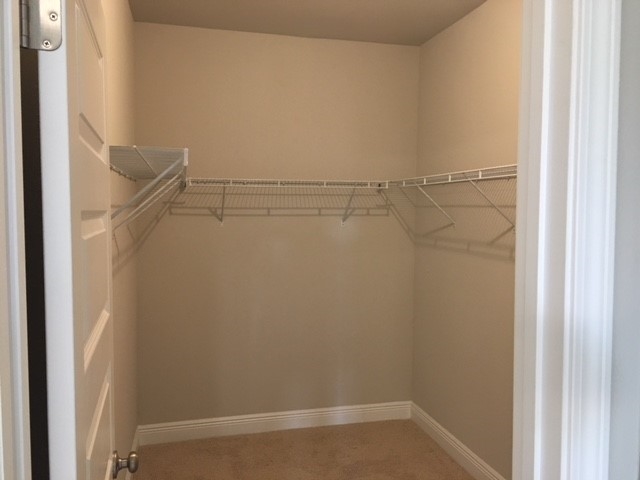 655 Gyaws Avenue Gulf Shores, AL 36542 - Photo 12 of 13 Master Walk in Closet