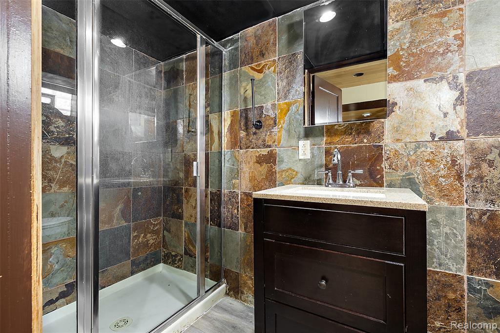 15442 Ashton Road Detroit, MI 48223 - Photo 35 of 51 Gallery Image 35