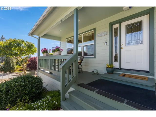 $479,000 | 530 Tanglewood Street, Sutherlin, OR 97479