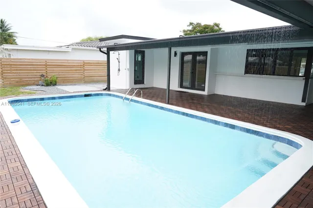 $5,950 | 5260 Southwest 4th Court, Plantation, FL 33317