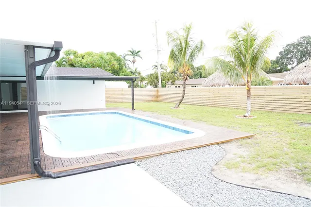 $5,950 | 5260 Southwest 4th Court, Plantation, FL 33317