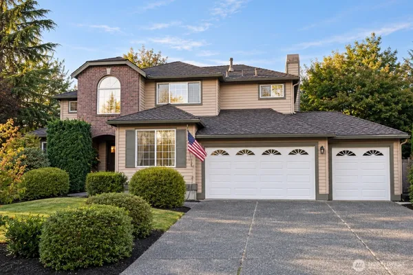 $999,900 | 12109 39th Drive Southeast, Everett, WA 98208