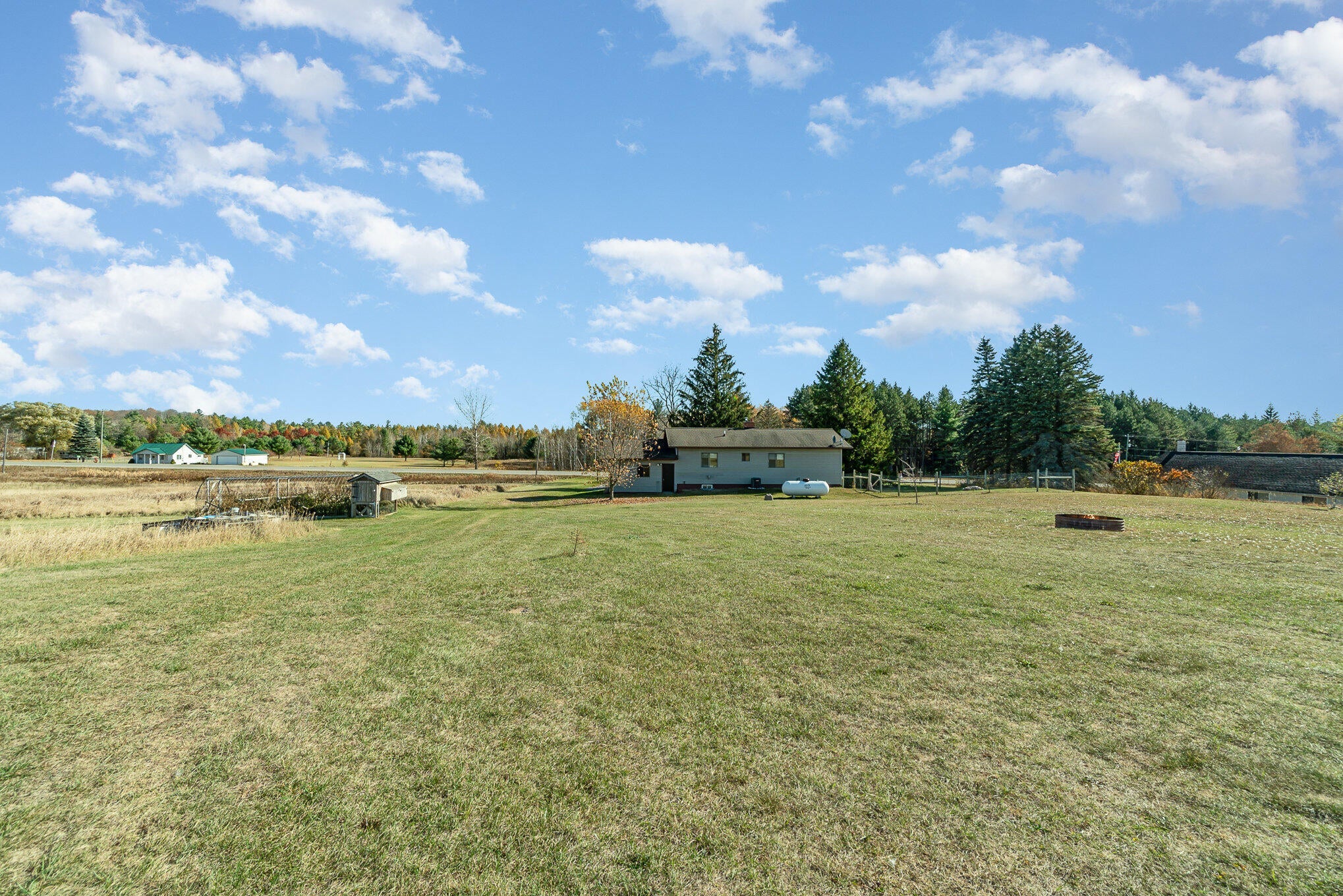639 North Mt Tom Road Mio, MI 48647 - Photo 6 of 37 Gallery Image 6
