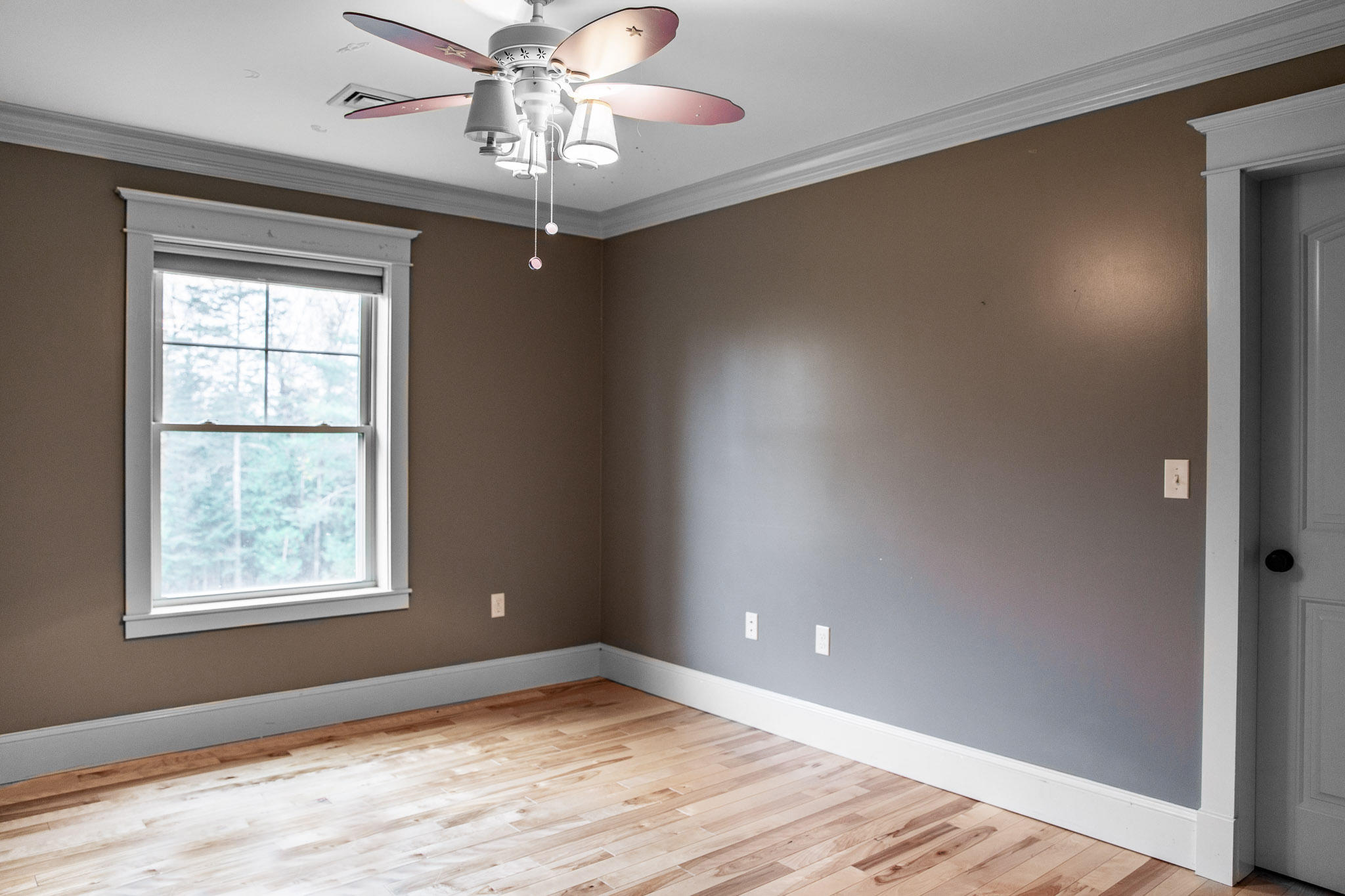 123 Balsam Road Bangor, ME 04401 - Photo 24 of 62 24 Bedroom 2