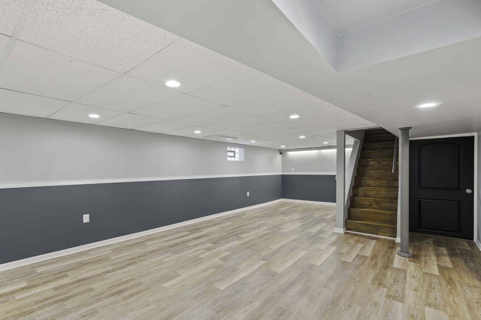 12943 South Manistee Avenue Chicago, IL 60633 - Photo 25 of 30