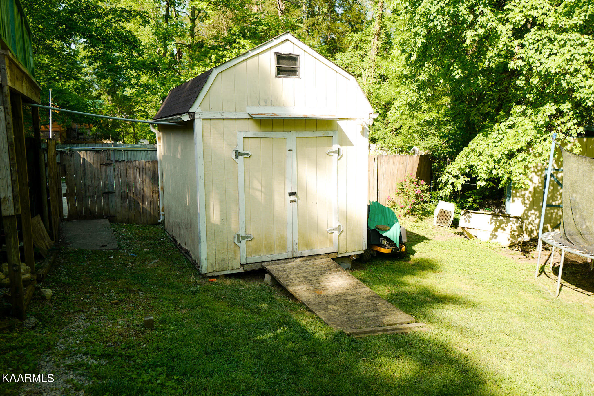 122 Claremont Road Oak Ridge, TN 37830 - Photo 28 of 29 Shed 1