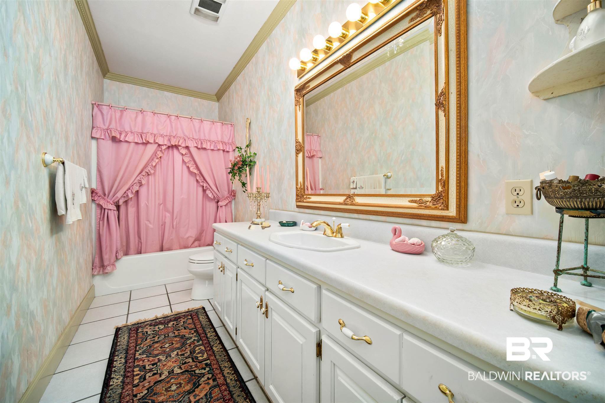 113 Perrys Chapel Road Gainestown, AL 36540 - Photo 19 of 47 Guest Bath