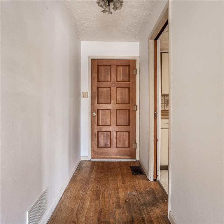 95 East Roberts Road Indianapolis, IN 46227 - Photo 5 of 26 Gallery Image 5