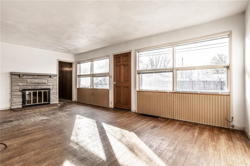95 East Roberts Road Indianapolis, IN 46227 - Photo 8 of 26 Gallery Image 8