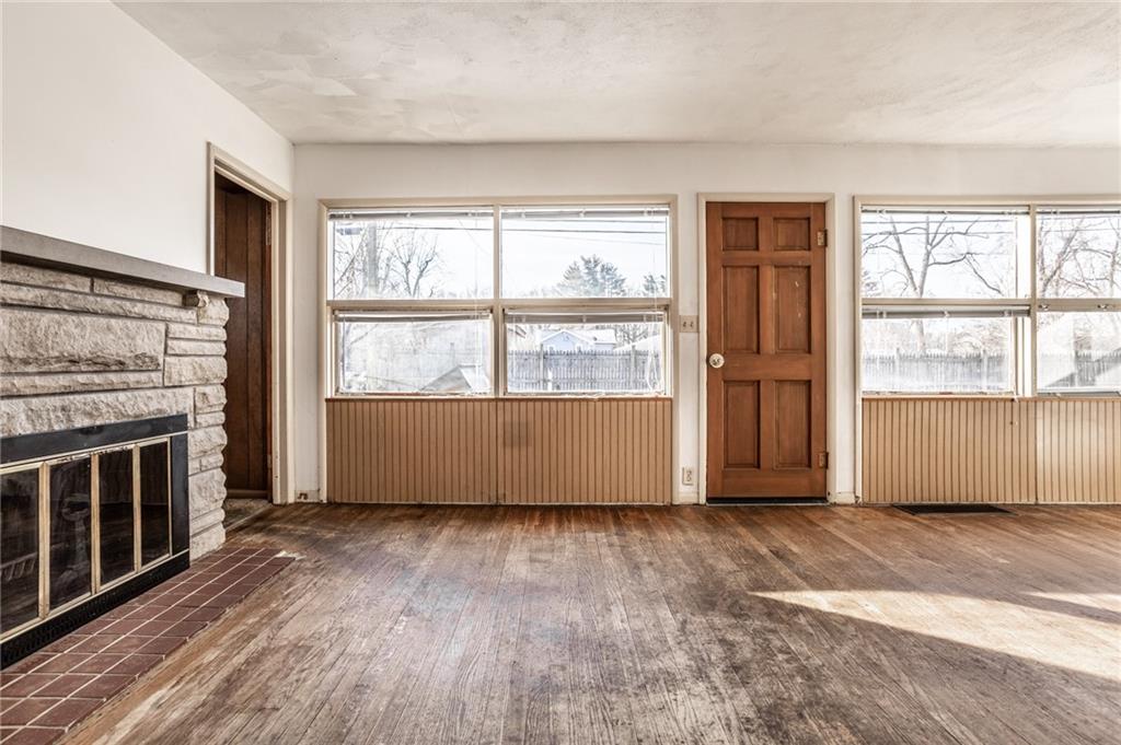 95 East Roberts Road Indianapolis, IN 46227 - Photo 9 of 26 Gallery Image 9