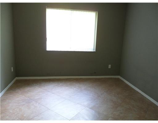 450 South Park Road, Unit 5206 Hollywood, FL 33021 - Photo 6 of 14 Exterior Front