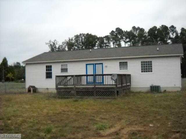 81 Hill Lane Road Eure, NC 27935 - Photo 4 of 4 Exterior Back.