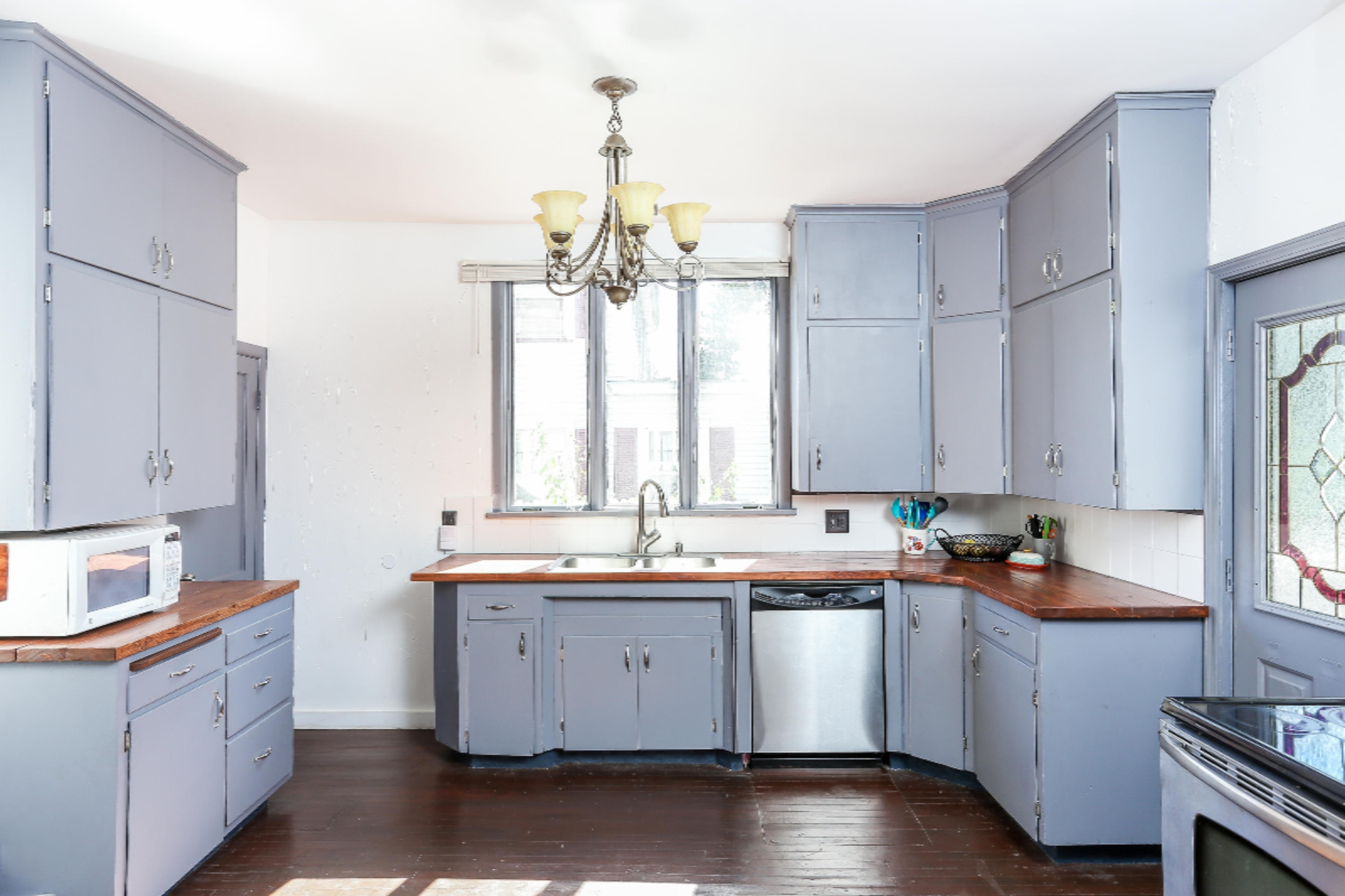 1219 Ransom Street Muskegon, MI 49442 - Photo 16 of 46 019-photo-kitchen-6335016