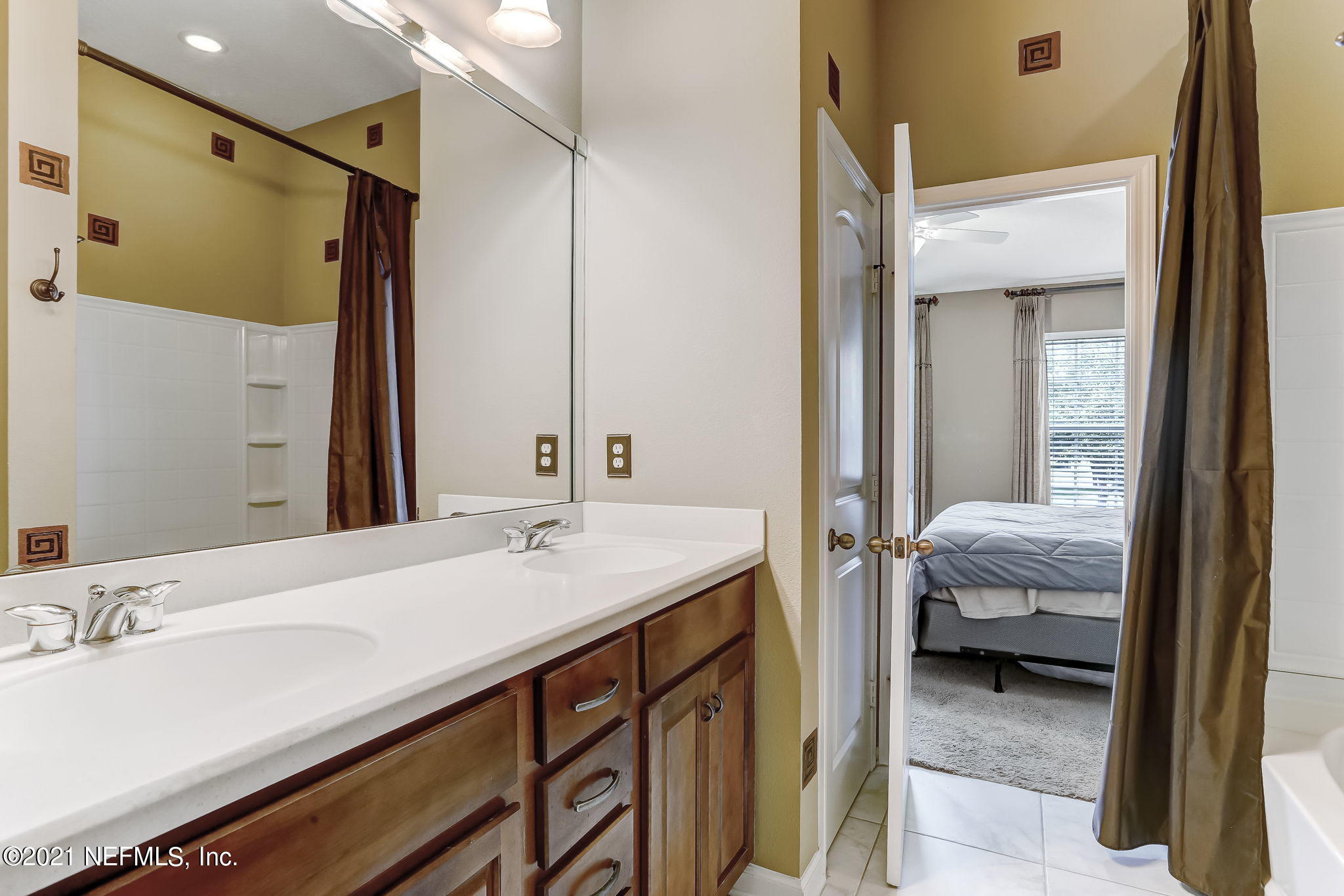 12999 Spring Rain Road Jacksonville, FL 32258 - Photo 26 of 47 Master Bath