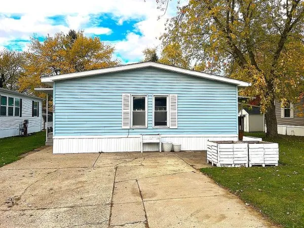 $85,000 | 6485 Breezeway Drive, Brighton, MI 48116