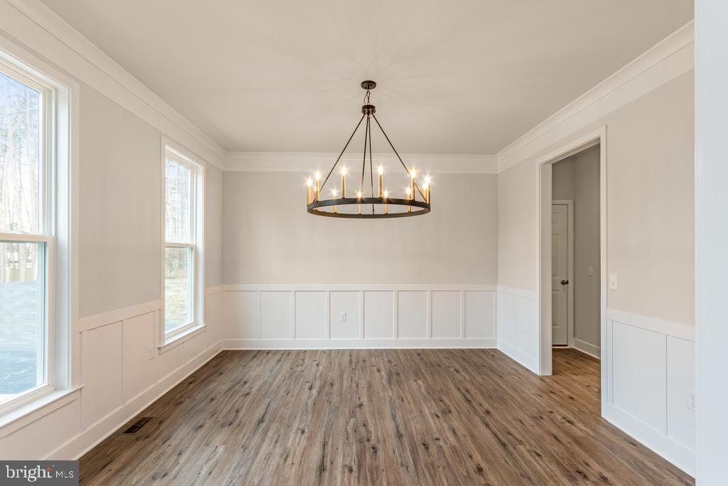 359 Ferry Road Fredericksburg, VA 22405 - Photo 11 of 30 Add this upgraded trim for an additional cost!