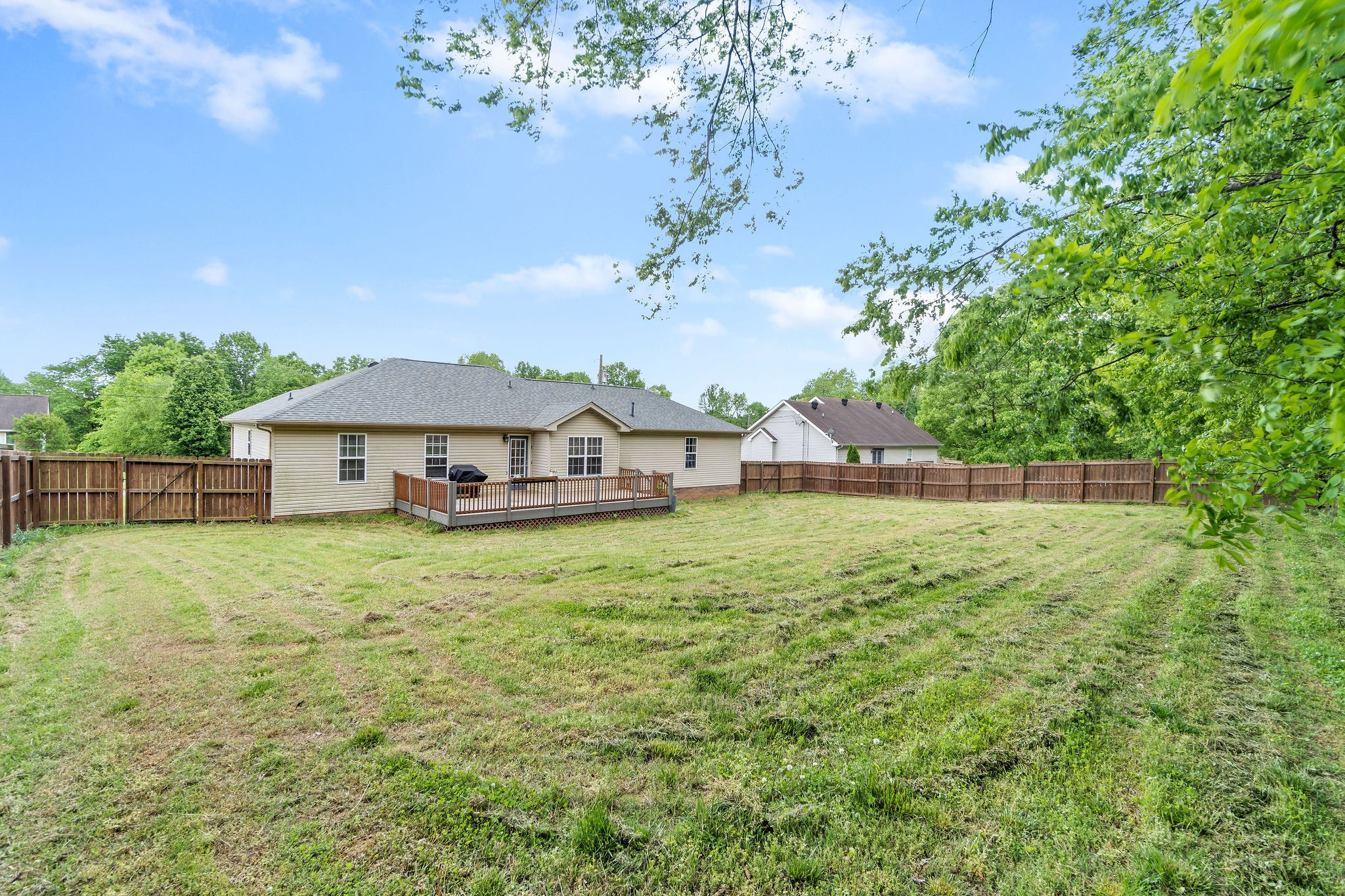411 Bonny Castle Road Clarksville, TN 37040 - Photo 24 of 25 Gallery Image 24