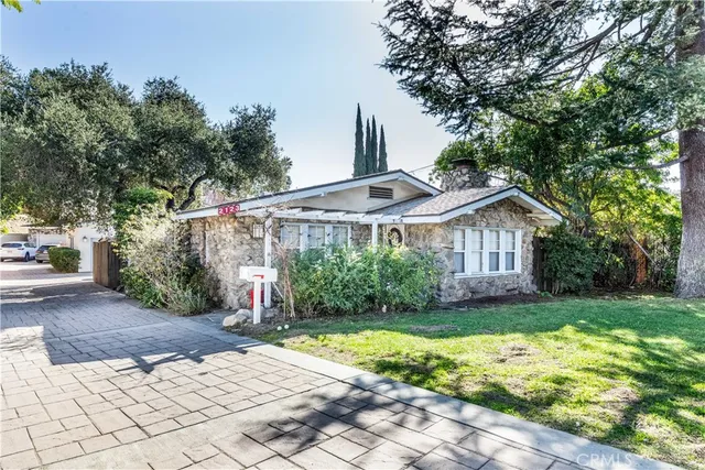 $1,325,000 | 2123 Crescent Montrose Ca, Montrose, CA 91020