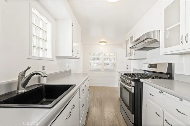 $1,325,000 | 2123 Crescent Montrose Ca, Montrose, CA 91020