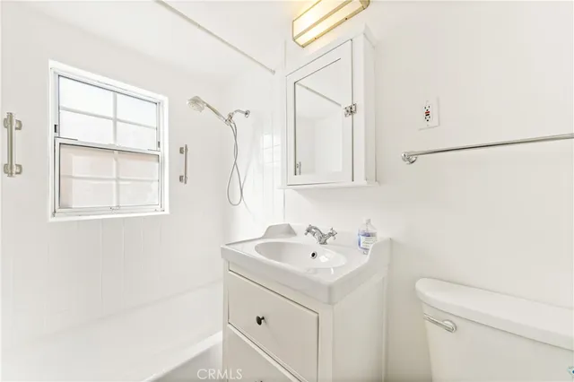 $1,325,000 | 2123 Crescent Montrose Ca, Montrose, CA 91020