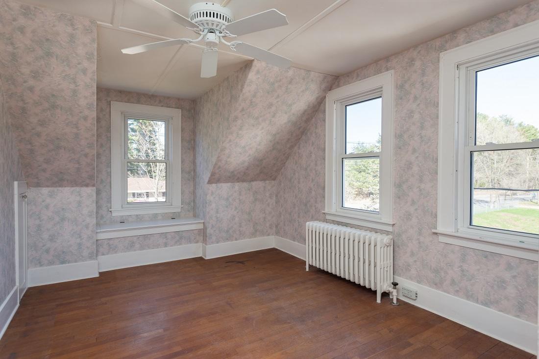 347 Main Street Springvale, ME 04083 - Photo 19 of 37 3866