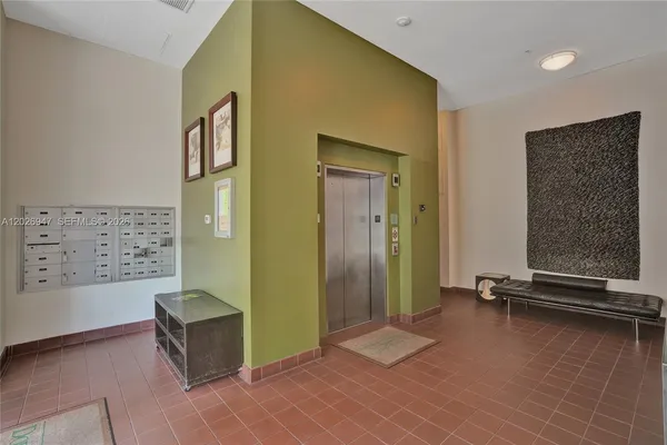 $449,000 | 7275 Southwest 90th Street, Unit C410, Miami, FL 33156
