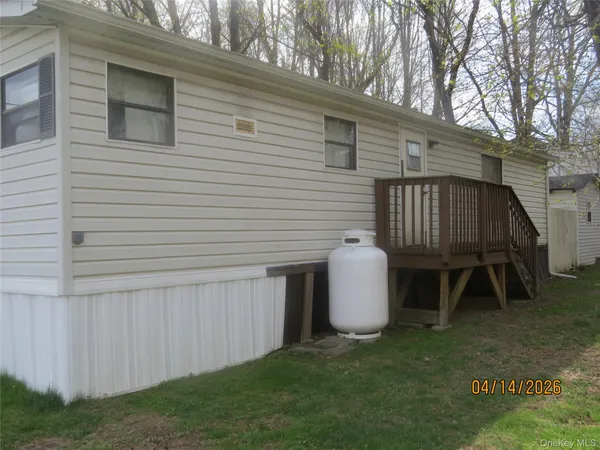 $94,900 | 723 Beekman Road, Unit 41, Hopewell Junction, NY 12533
