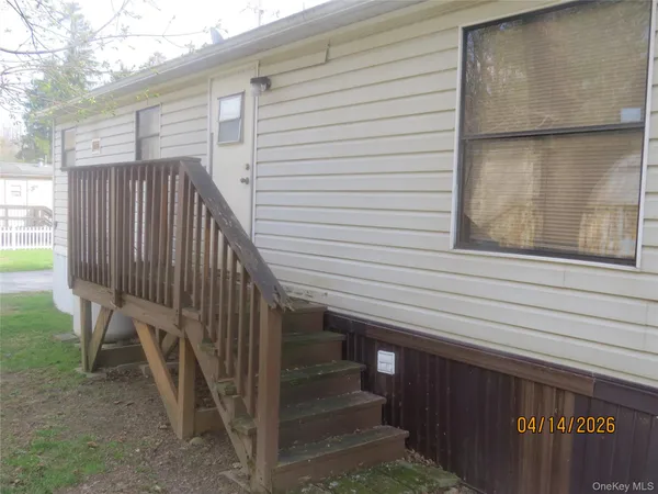 $94,900 | 723 Beekman Road, Unit 41, Hopewell Junction, NY 12533