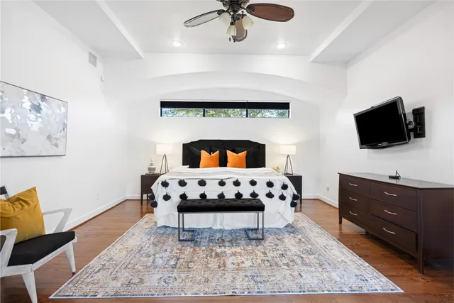 $1,295,000 | 1106 Timbergrove Lane, Houston, TX 77008