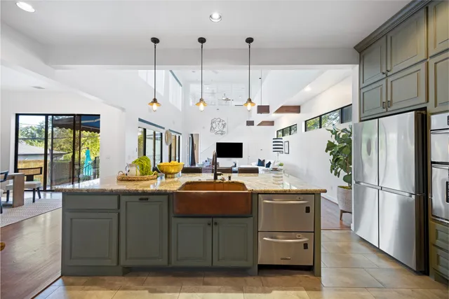 $1,295,000 | 1106 Timbergrove Lane, Houston, TX 77008