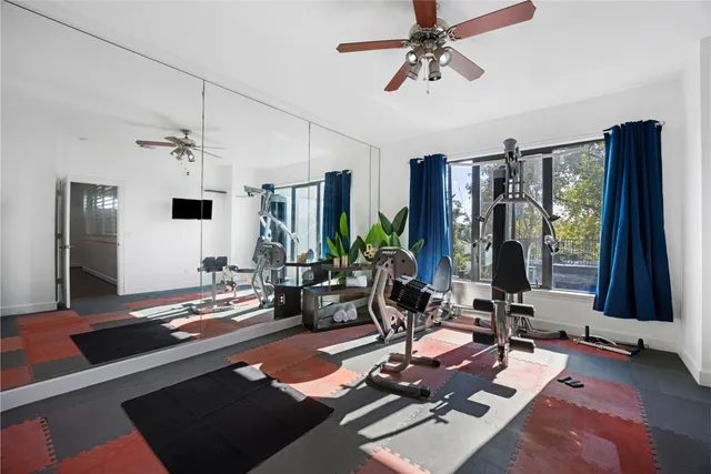 $1,295,000 | 1106 Timbergrove Lane, Houston, TX 77008