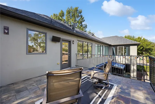 $1,295,000 | 1106 Timbergrove Lane, Houston, TX 77008