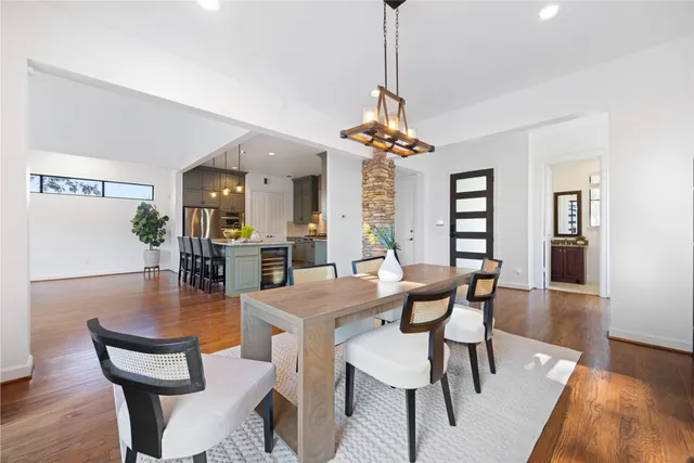 $1,295,000 | 1106 Timbergrove Lane, Houston, TX 77008