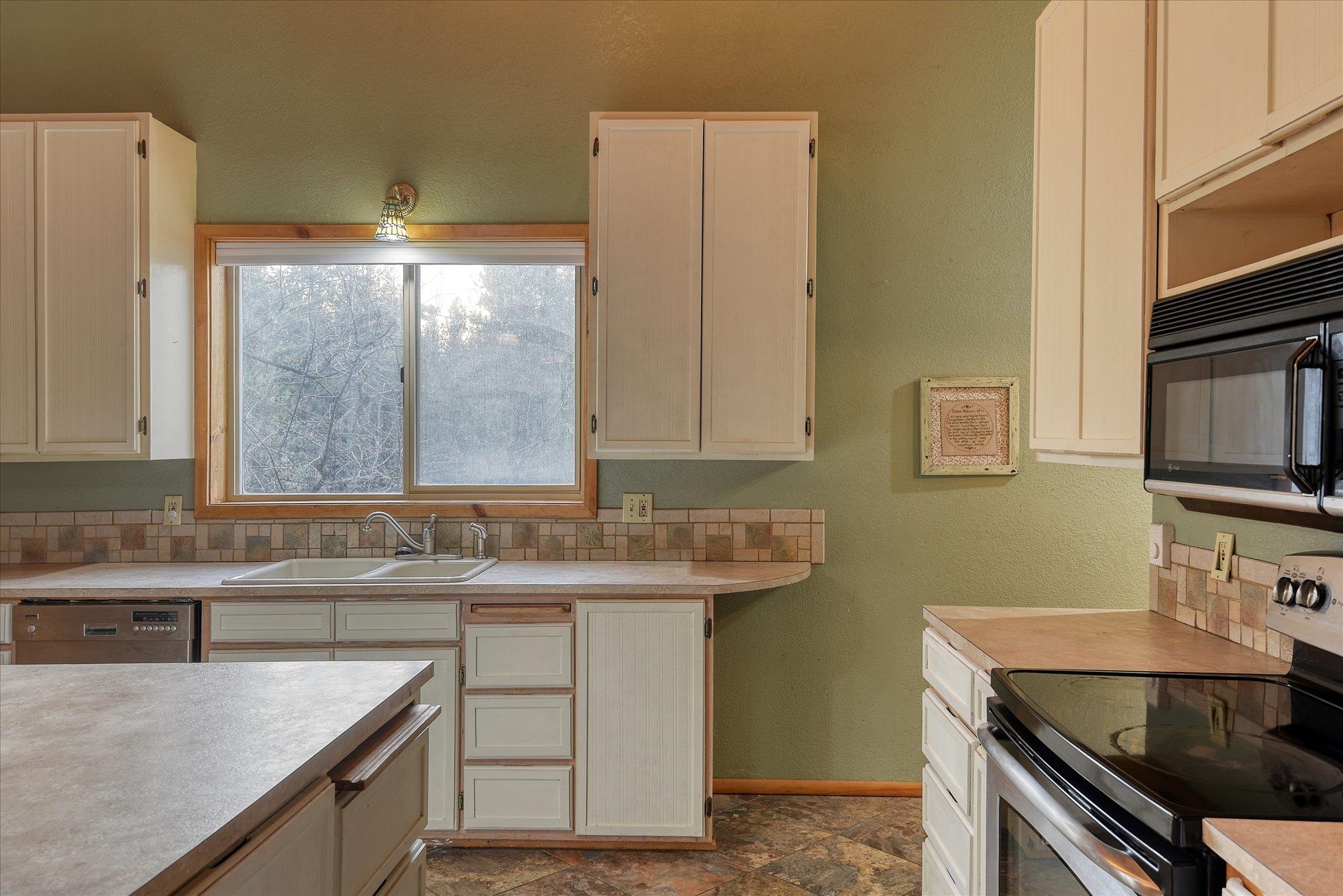 2120 South Ritchey Road Medical Lake, WA 99022 - Photo 12 of 48