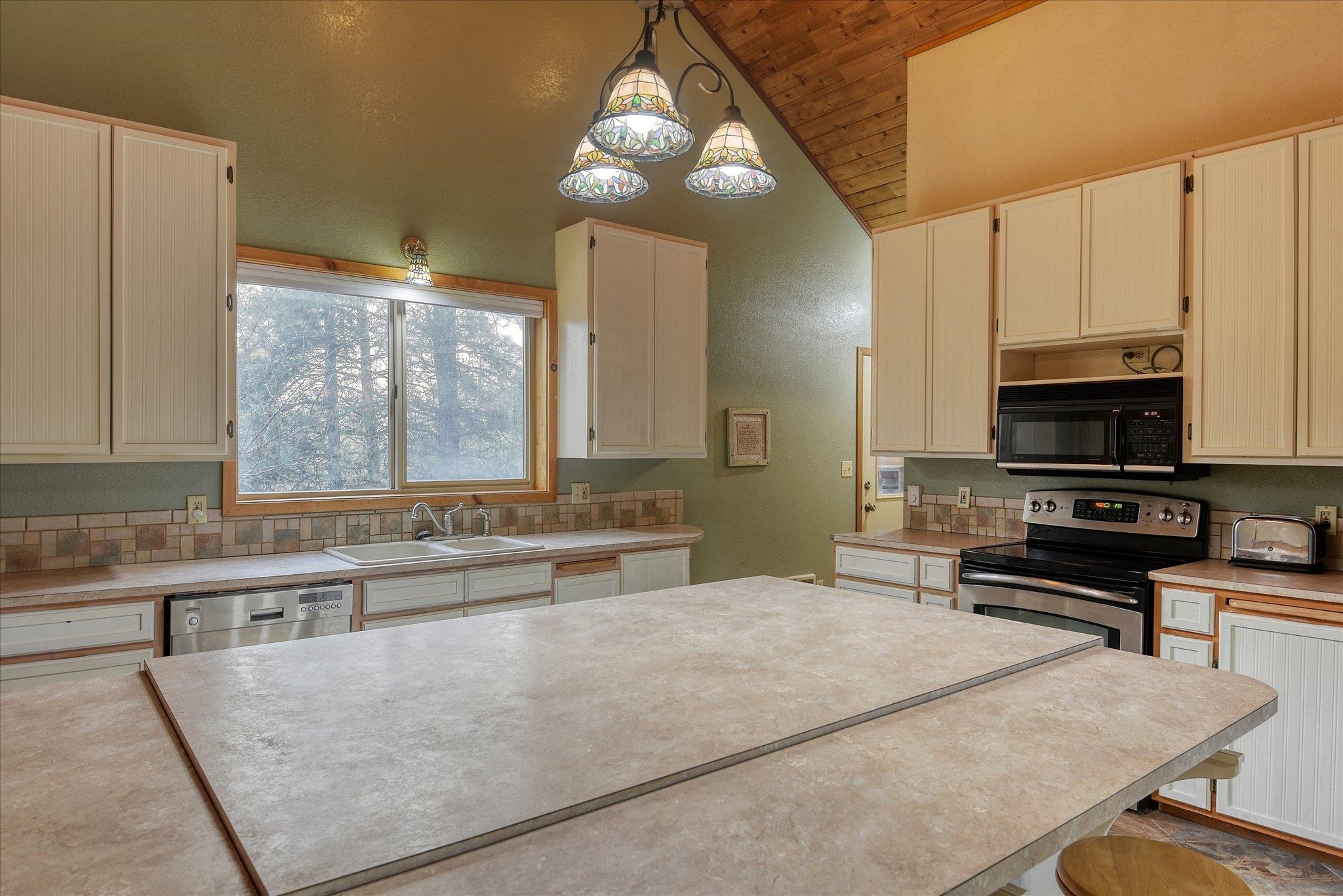 2120 South Ritchey Road Medical Lake, WA 99022 - Photo 13 of 48