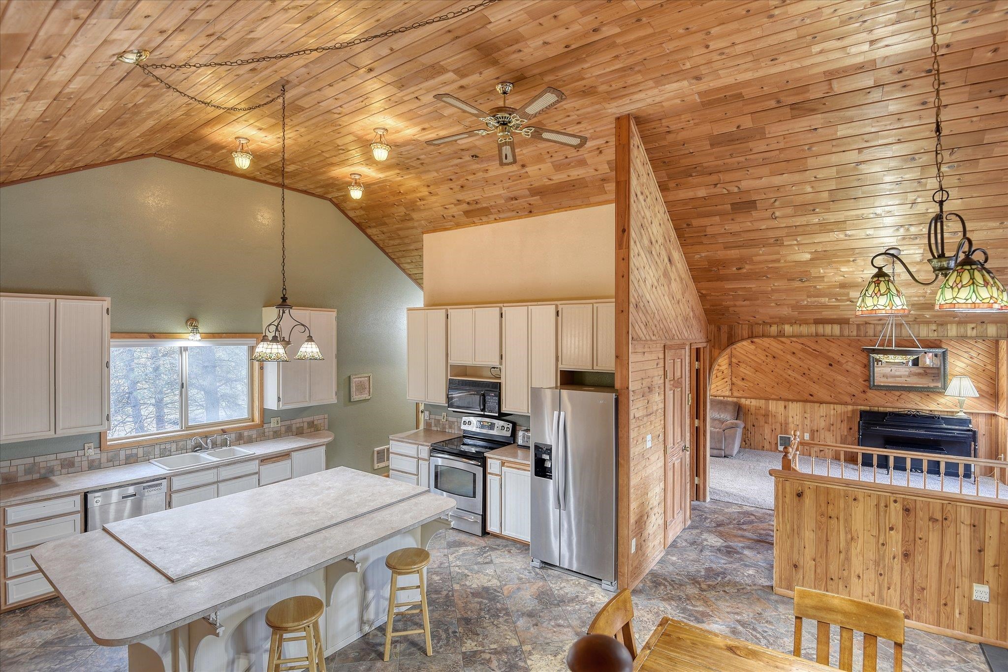 2120 South Ritchey Road Medical Lake, WA 99022 - Photo 4 of 48
