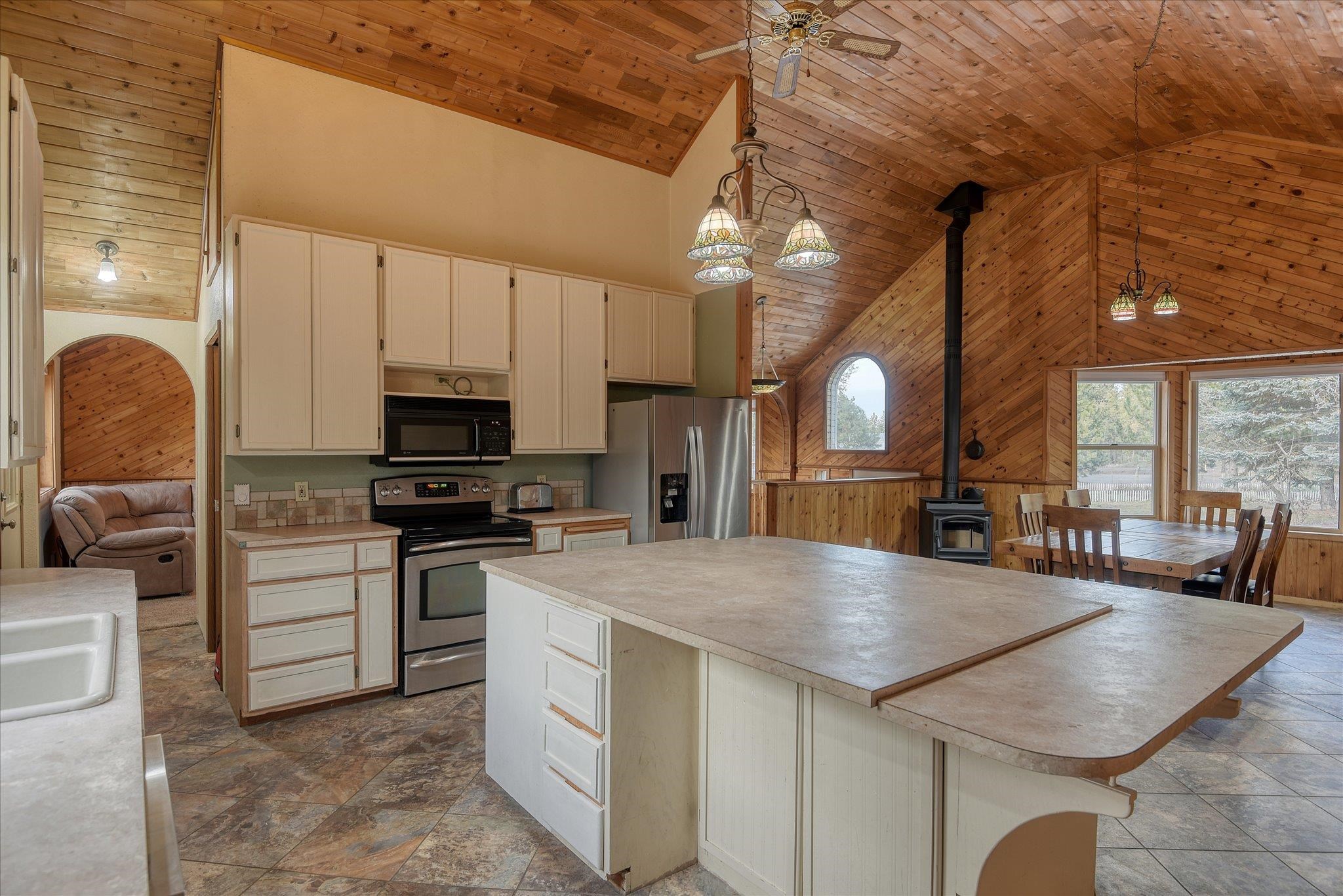 2120 South Ritchey Road Medical Lake, WA 99022 - Photo 5 of 48