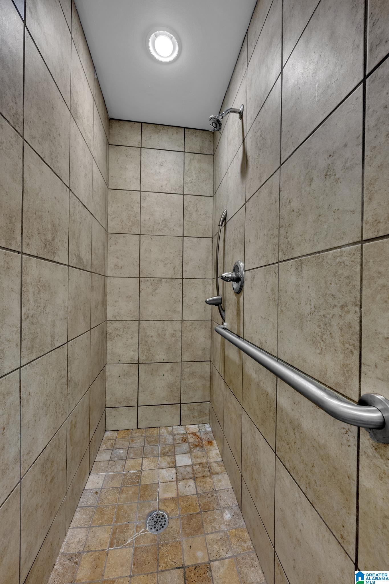2105 Fulton Road Fultondale, AL 35068 - Photo 31 of 34