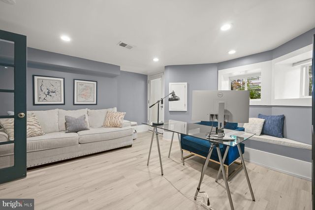 $1,360,000 | 78 U Street Northwest, Washington, DC 20001