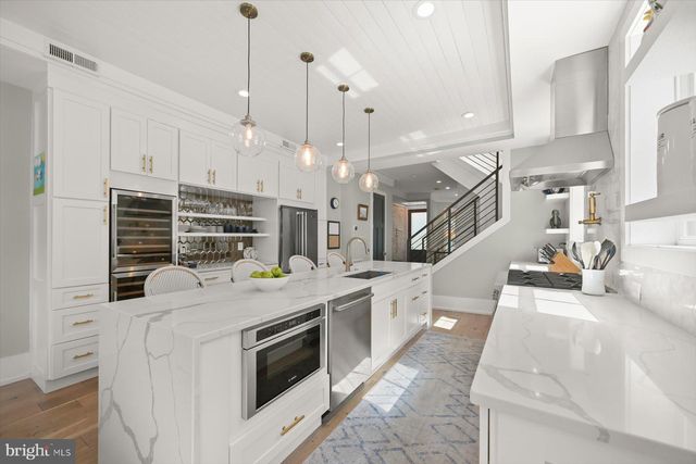 $1,360,000 | 78 U Street Northwest, Washington, DC 20001