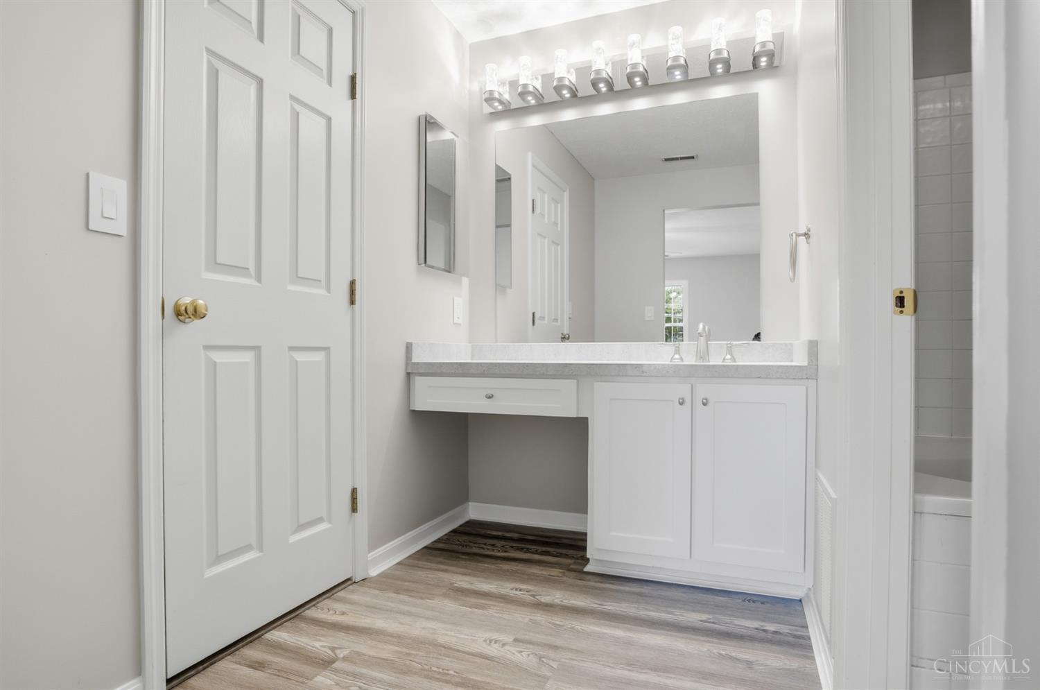 3675 West Galbraith Road, Unit 16 Cincinnati, OH 45247 - Photo 24 of 50