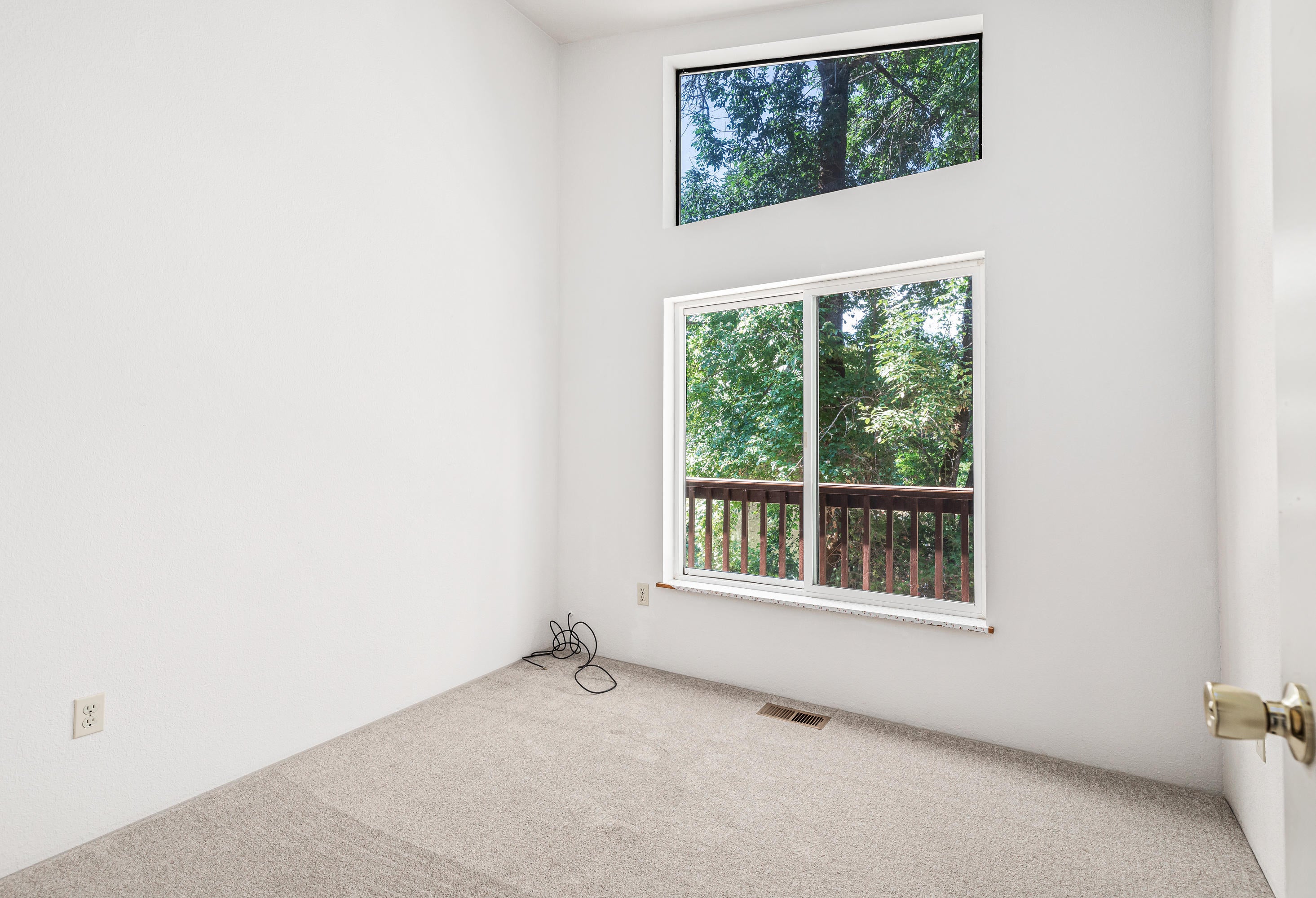 6745 North Applegate Road Grants Pass, OR 97527 - Photo 42 of 82 9R9A9399